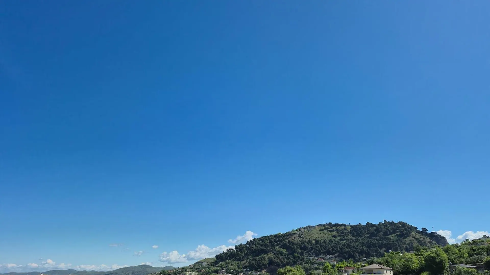 Villa Ari Berat 0*,  Albanien